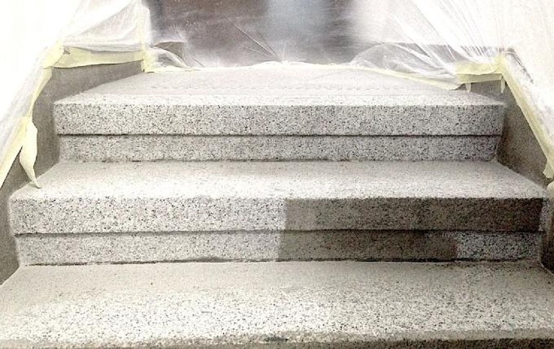 Renovace a čištění schodů
