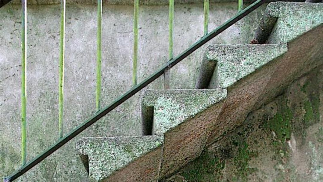 Renovace a čištění schodů