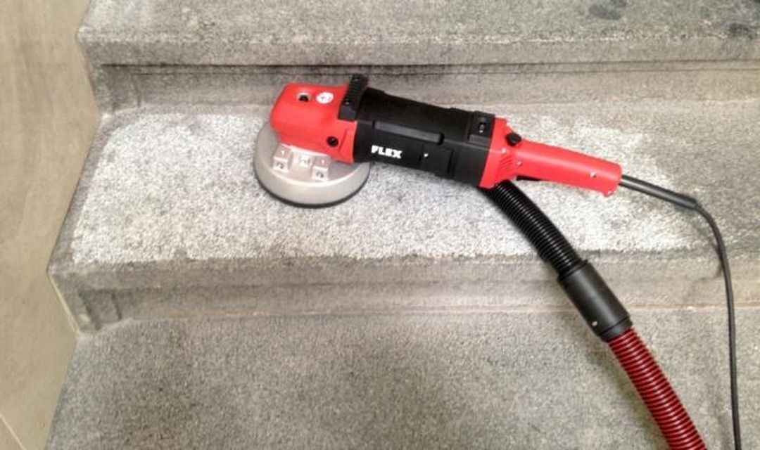 Renovace a čištění schodů