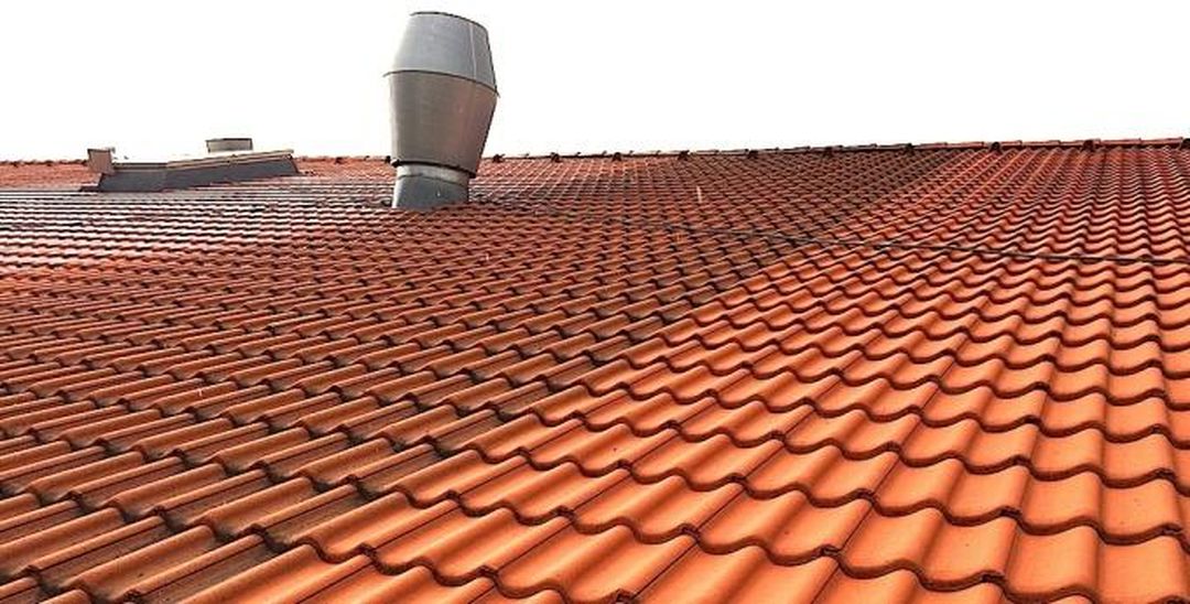 Renovace a čištění střech